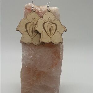 Elegant Wooden Flower Earrings